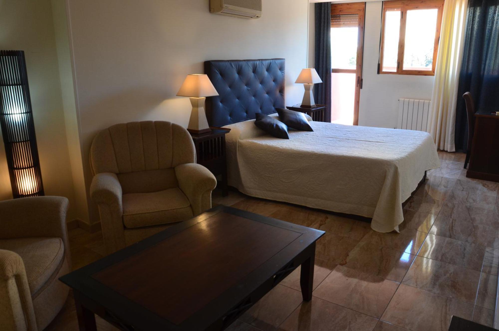 Hostal Mont Royal Αλικάντε Εξωτερικό φωτογραφία
